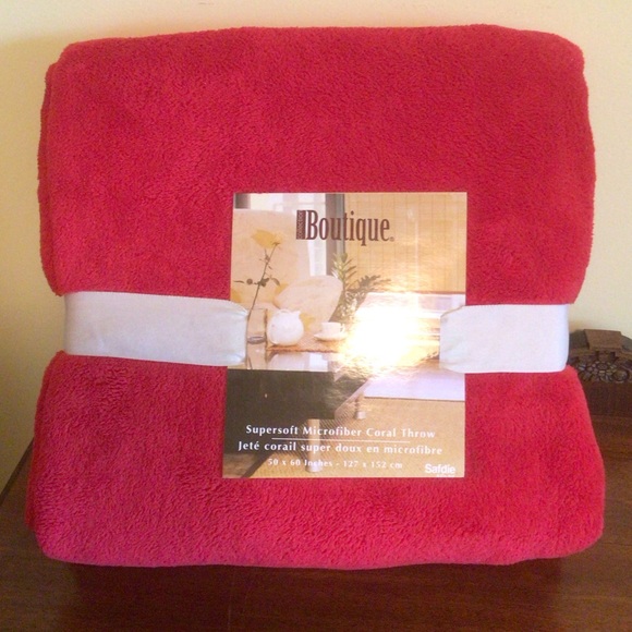 Microfiber Throw - Picture 1 of 2